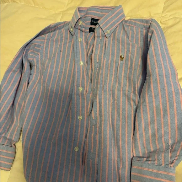 Button down - Picture 2 of 2